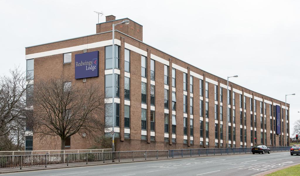 Redwings Lodge Wolverhampton Central Екстер'єр фото